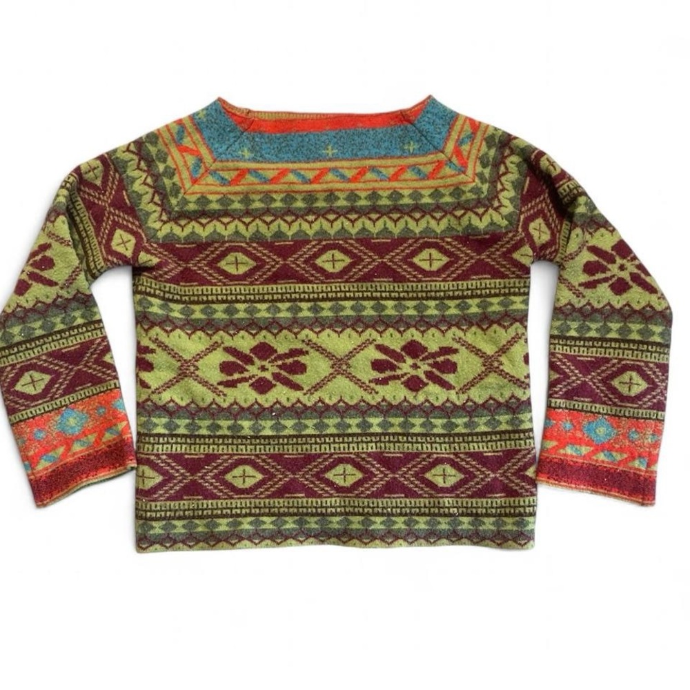 Patterned Fair Isle Knit Sweater in‎ Green and Burgundy